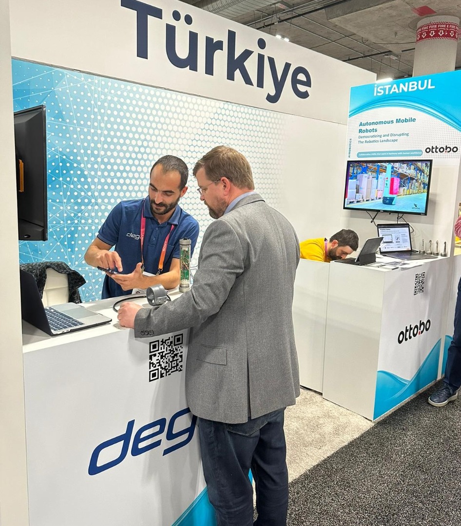 CES 4- 2023.JPG